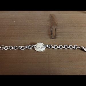 Tiffany & Co oval tag bracelet